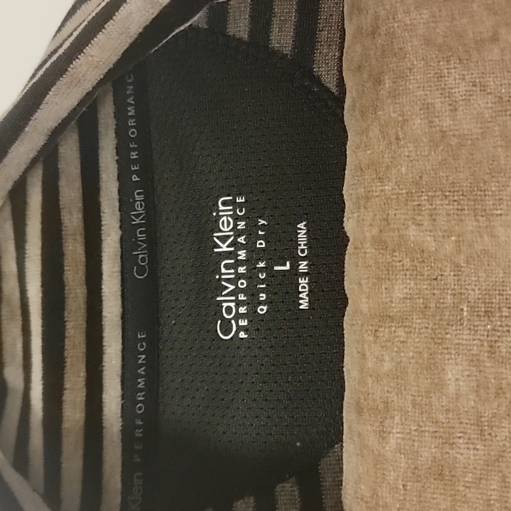 Calvin Klein - Picture 9 of 13